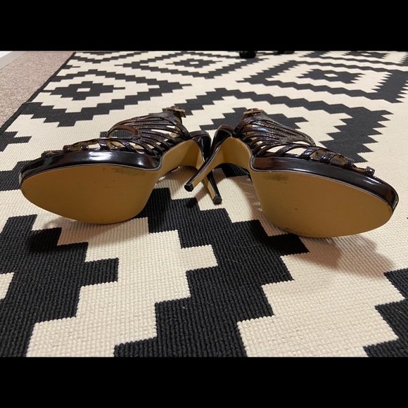 Jimmy Choo Shoes - Picture 12 of 16